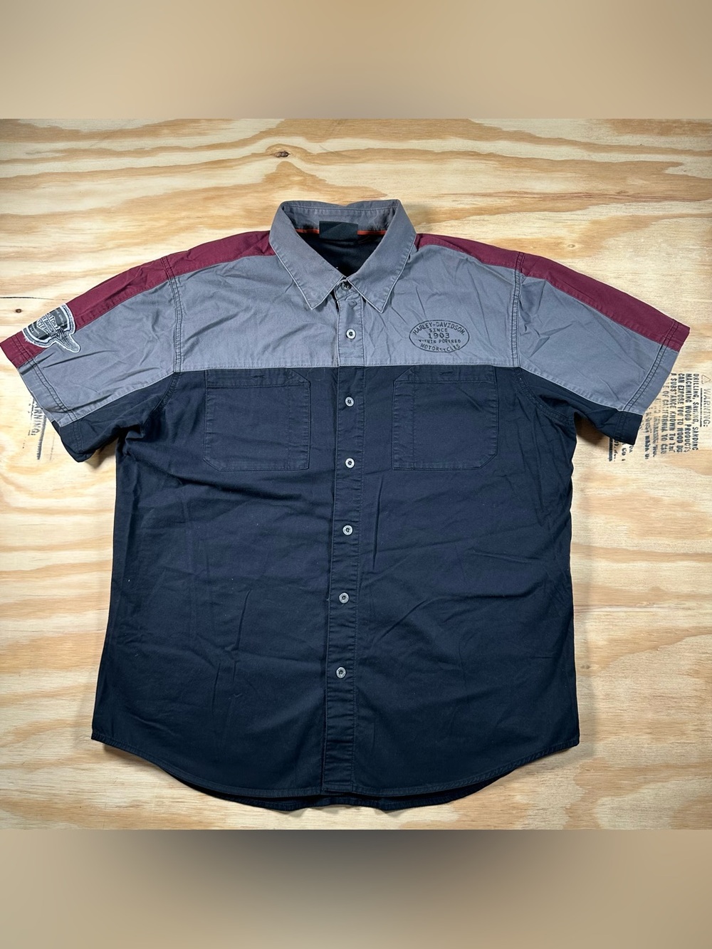 Harley-Davidson Black, Gray & Burgundy Short Sleeve Button-Up Shirt